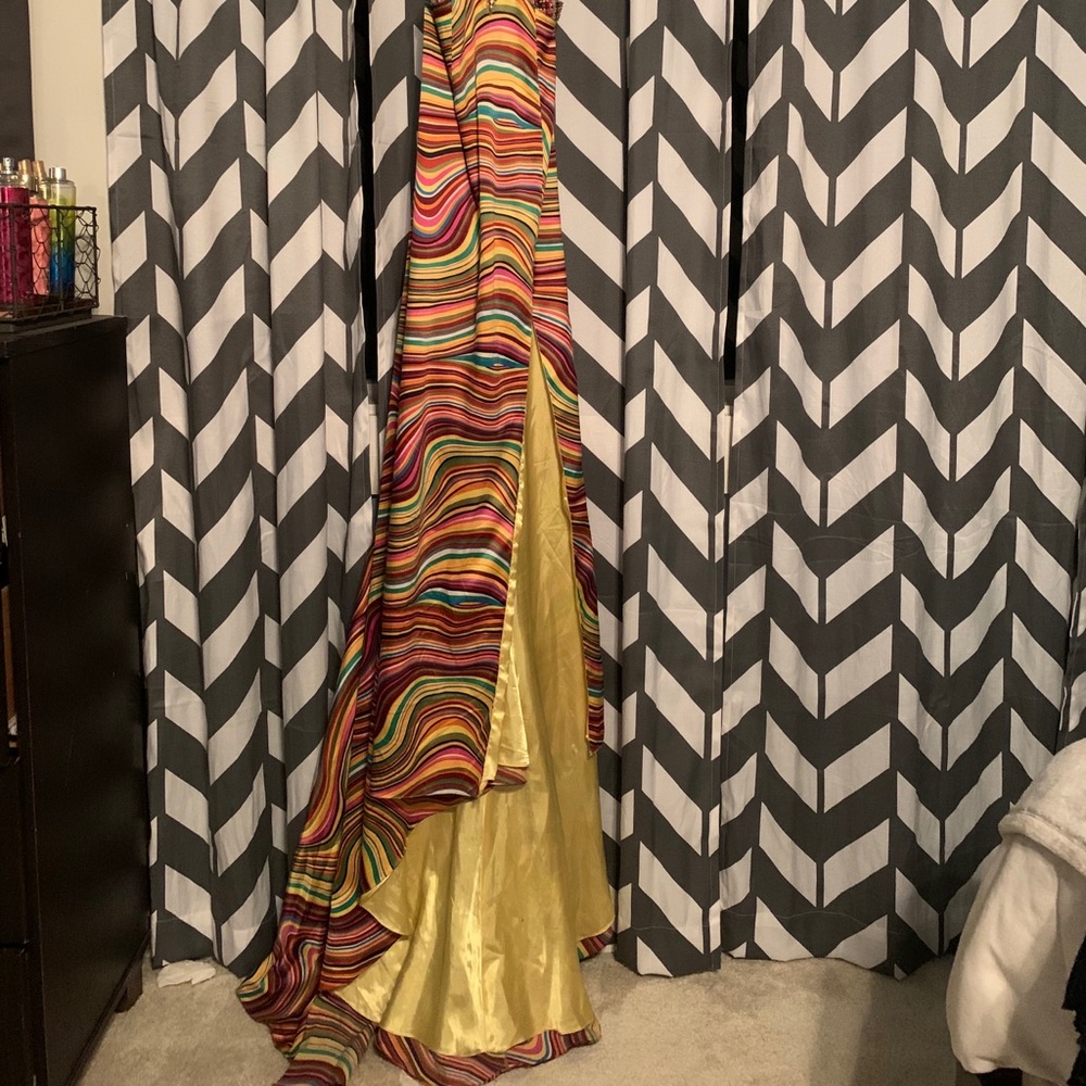 Prom Dress - Picture 2 of 3